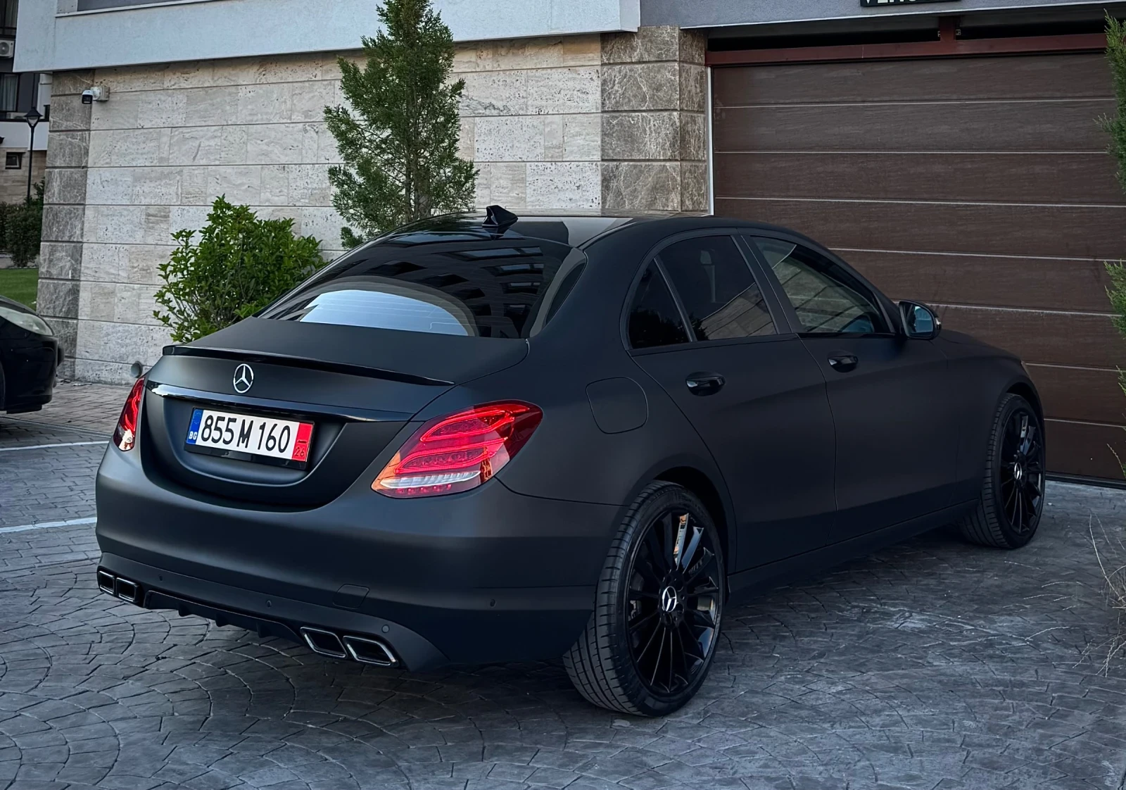 Mercedes-Benz C 200 7-G DYNAMIC SELECT FULL LED HIGH PERFORMANCE AMG, снимка 4 - Автомобили и джипове - 55377629