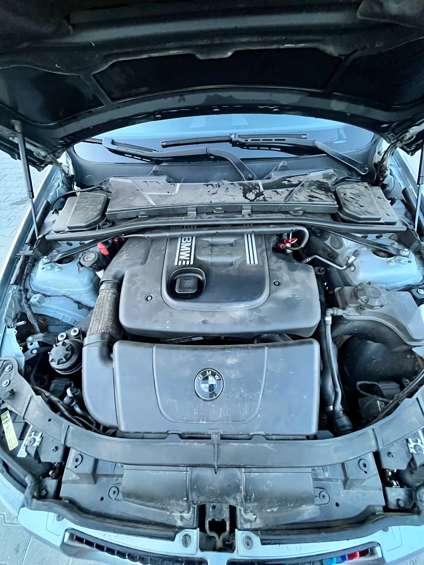BMW 320 2.0, снимка 8 - Автомобили и джипове - 55365397
