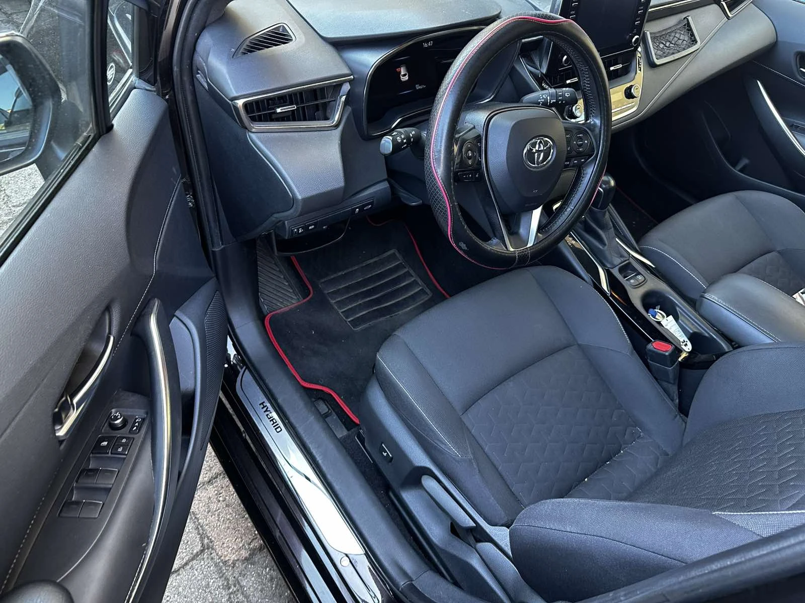 Toyota Corolla 2.0 TOURING SPORT HYBRID STYLE | Mobile.bg � ����������� 6
