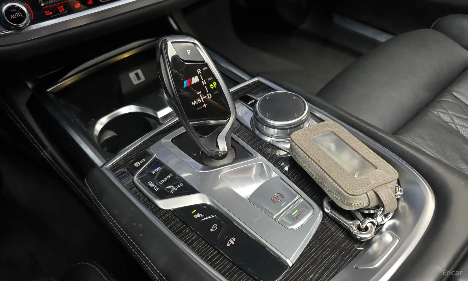 BMW 740 Реални километри\ Head up\ ТОП ЦЕНА, снимка 9 - Автомобили и джипове - 55571689