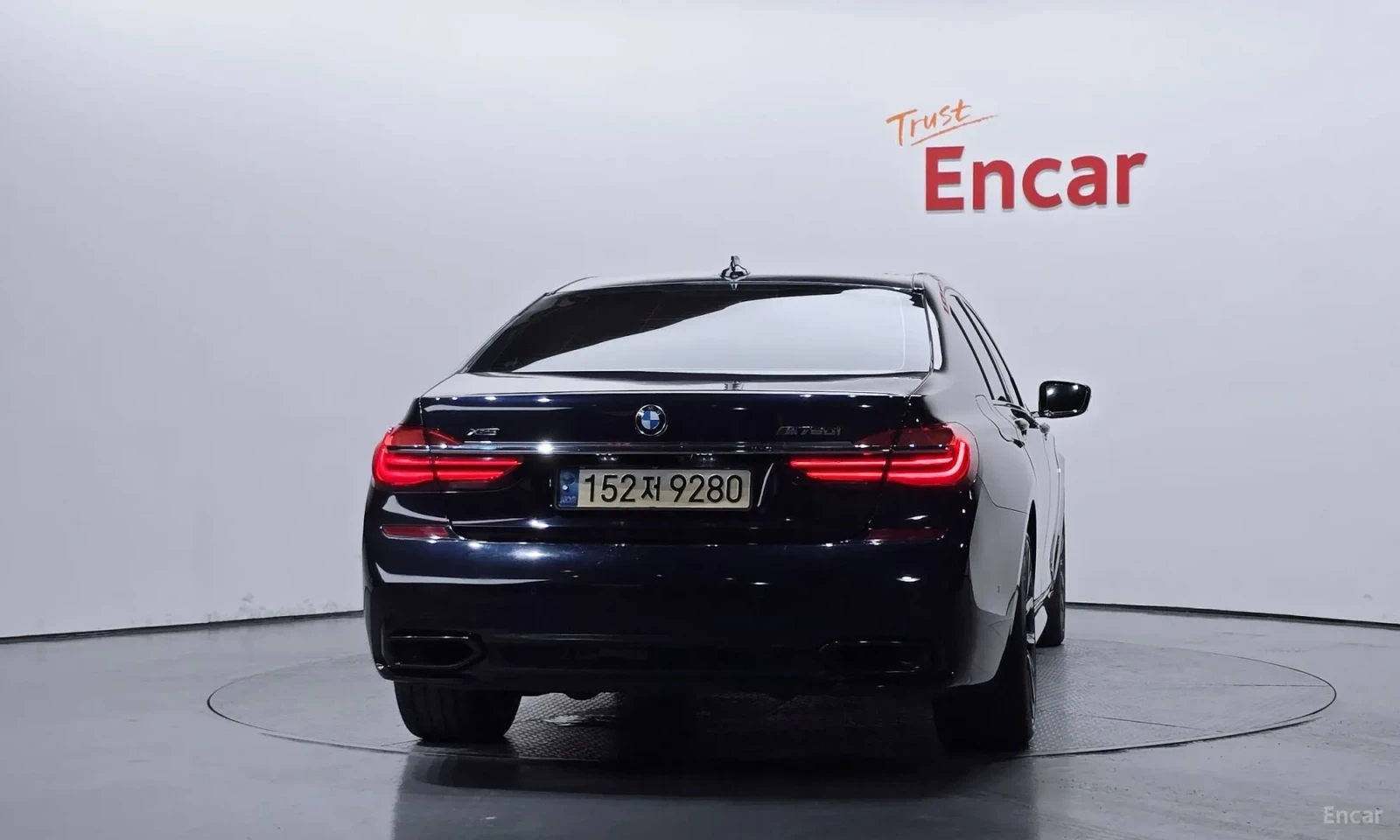 BMW 740 Реални километри\ Head up\ ТОП ЦЕНА, снимка 4 - Автомобили и джипове - 55571689