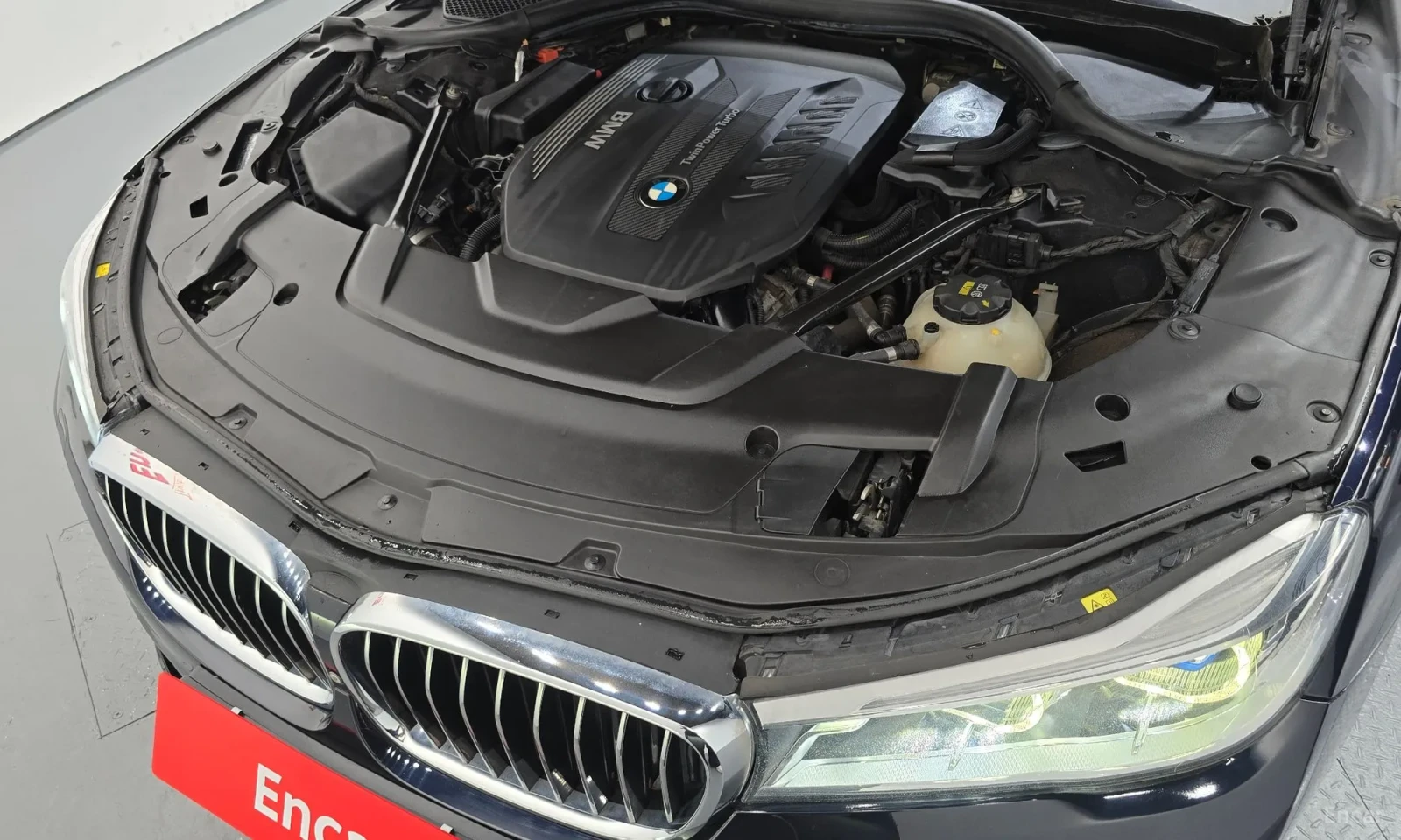 BMW 740 Реални километри\ Head up\ ТОП ЦЕНА, снимка 6 - Автомобили и джипове - 55571689