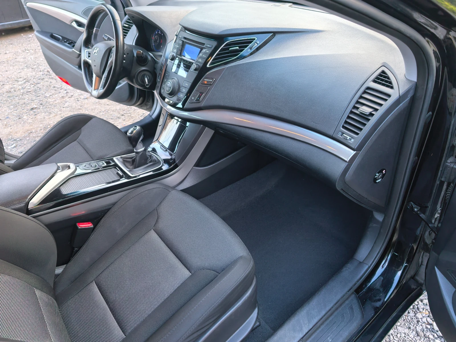 Hyundai I40, снимка 14 - Автомобили и джипове - 55629738