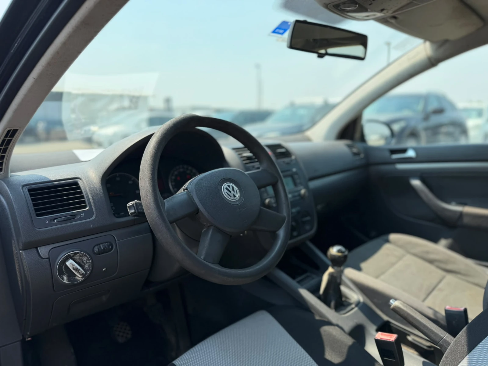 VW Golf / 1.9TDI / SPORTLINE EDITION / , снимка 9 - Автомобили и джипове - 55706899