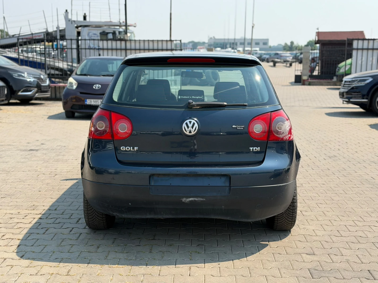 VW Golf / 1.9TDI / SPORTLINE EDITION / , снимка 4 - Автомобили и джипове - 55706899