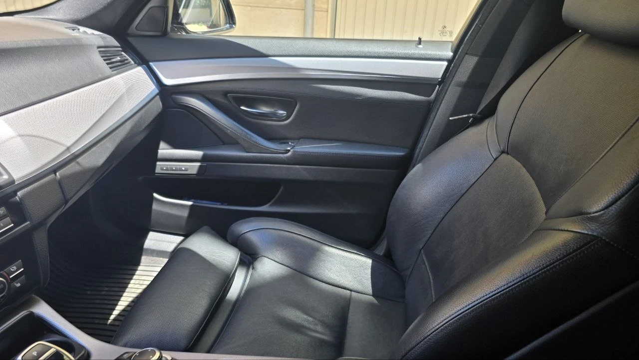 BMW 530  d X-drive M-пакет, снимка 12 - Автомобили и джипове - 55743015