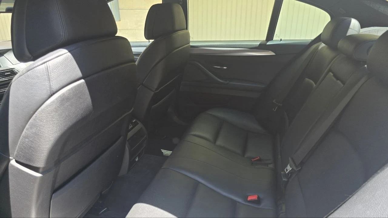 BMW 530  d X-drive M-пакет, снимка 16 - Автомобили и джипове - 55743015