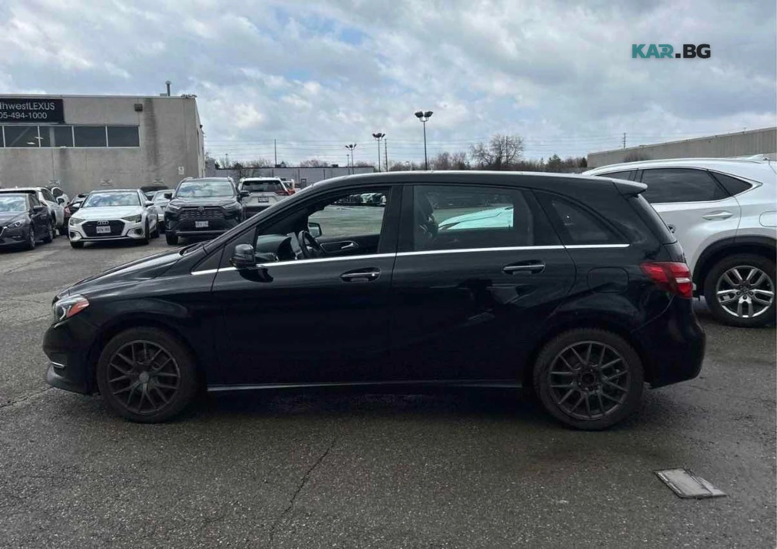 Mercedes-Benz B 250 Sports Tourer* АвтоКредит* (ЦЕНА ДО БГ), снимка 5 - Автомобили и джипове - 55845323