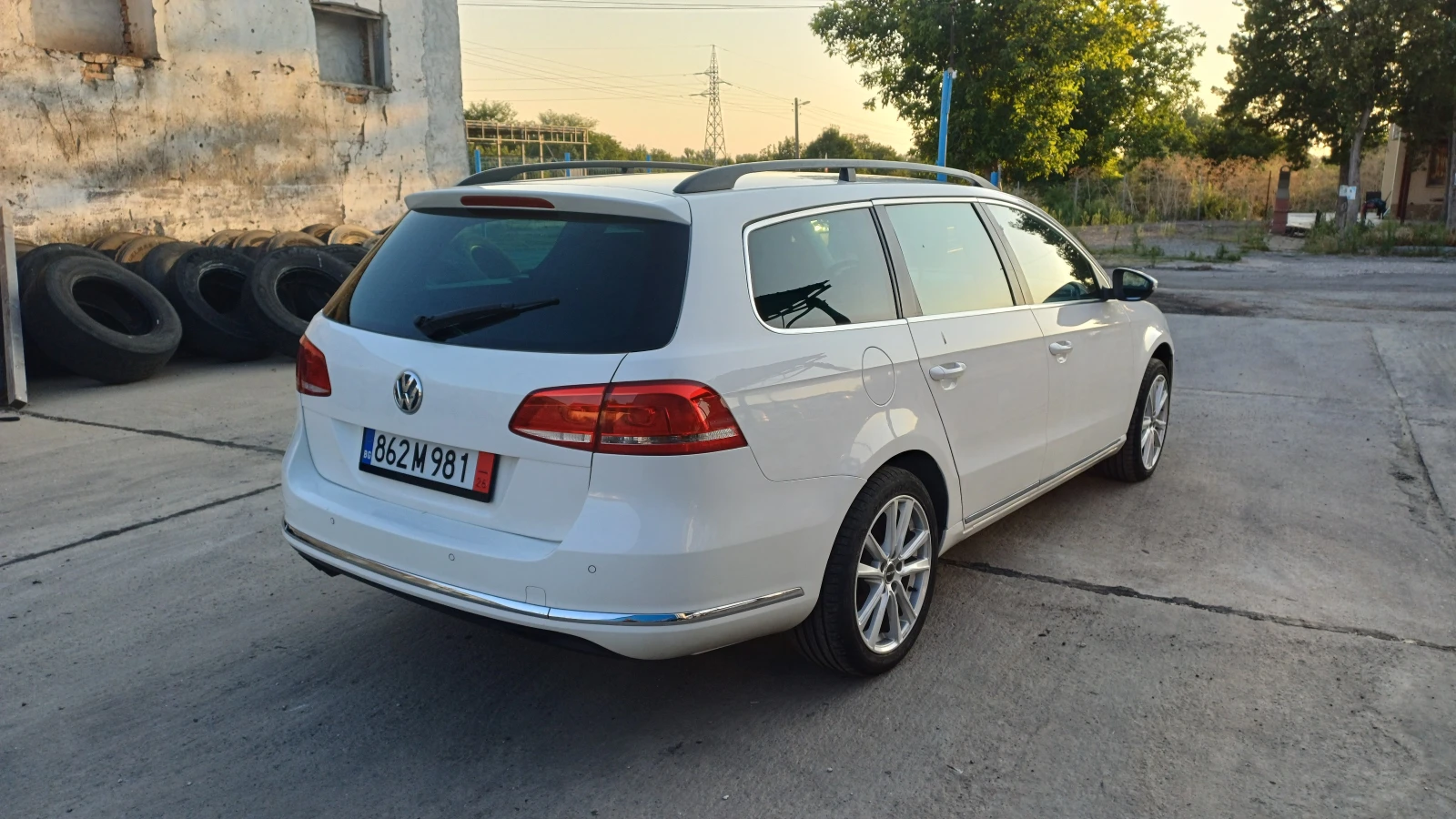 VW Passat 2.0 TDI 140k, снимка 4 - Автомобили и джипове - 55891264