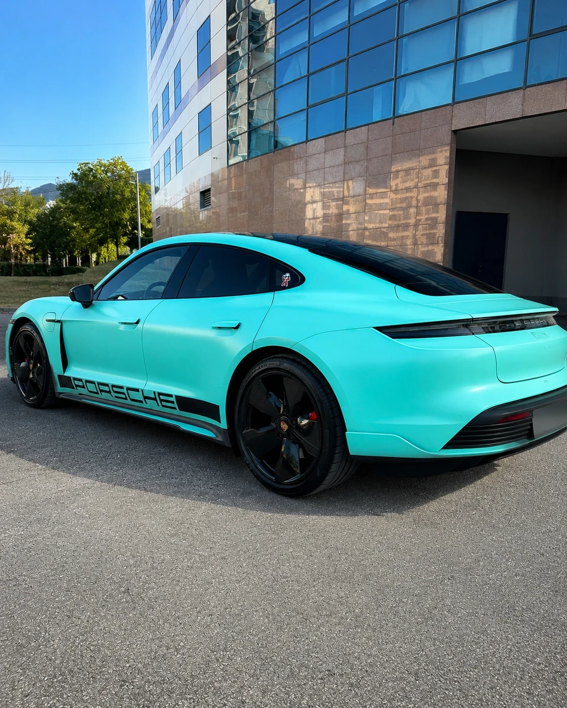 Porsche Taycan Porsche Taycan 4S   570 к.с. / BOSE / PPF / Tiffan, снимка 4 - Автомобили и джипове - 55938224