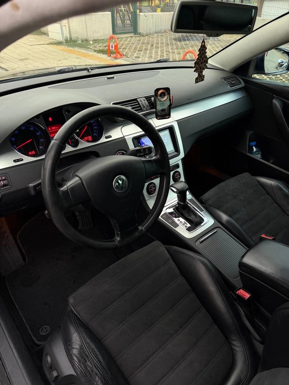VW Passat Variant, снимка 8 - Автомобили и джипове - 56705602