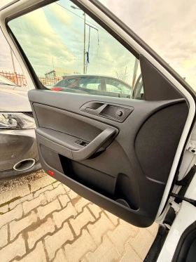 Skoda Yeti Топ състояние* 1.6* Обслужена* Всичко платено* Реа, снимка 15