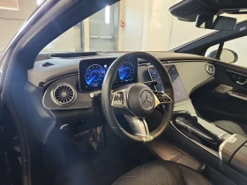 Mercedes-Benz EQE  500| HUD| 360| PANO| CARFAX| 2 КЛЮЧА , снимка 10