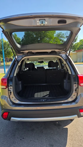 Mitsubishi Outlander 2.0, Европейска, от представит. Балкан Стар, 4х4 , снимка 7