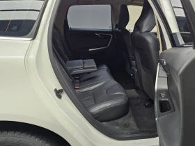 Volvo XC60 2.0 Automatic, снимка 12