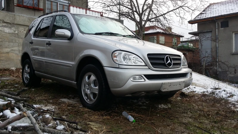 Mercedes-Benz ML 2, 7 cdi, снимка 12 - Автомобили и джипове - 47172001