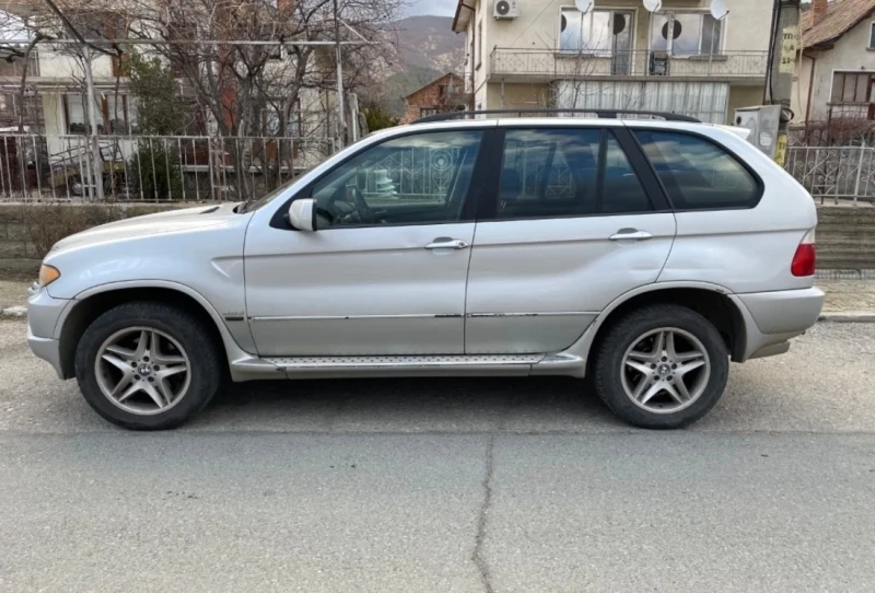 BMW X5, снимка 3 - Автомобили и джипове - 48111342