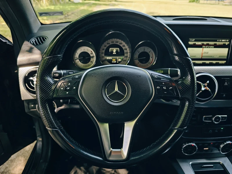 Mercedes-Benz GLK 220CDI AMG * 7G * 4-MATIC * FACELIFT * EURO 5B, снимка 9 - Автомобили и джипове - 51734064