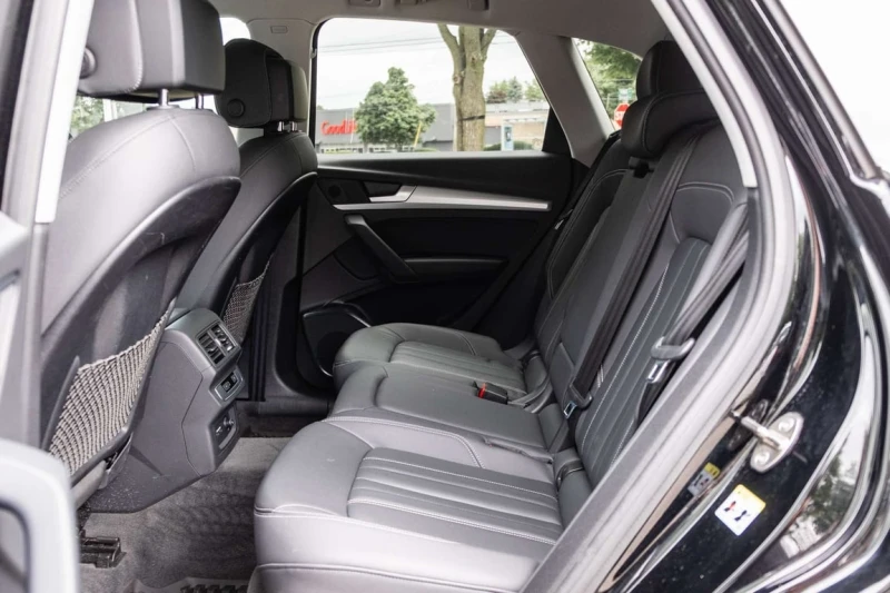 Audi Q5 * quattro Premium * CARFAX * ЦЕНА ДО БГ, снимка 17 - Автомобили и джипове - 53076643