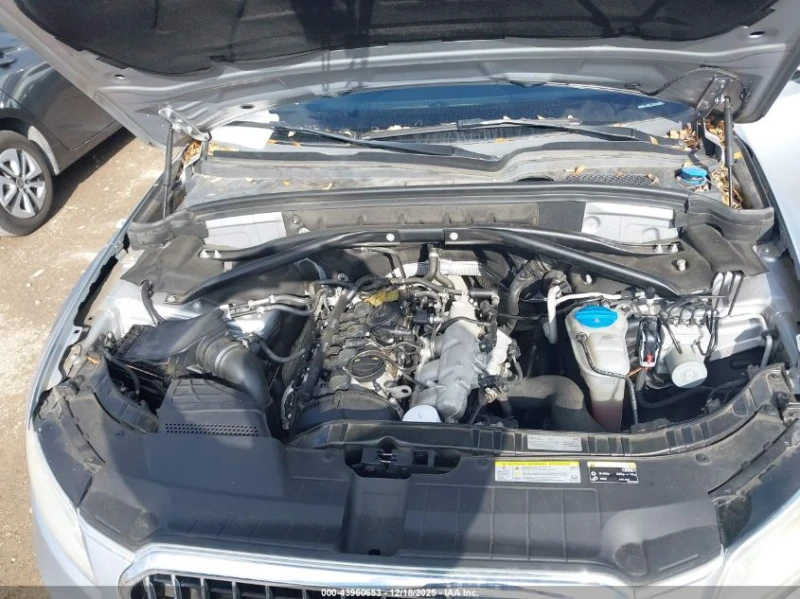 Audi Q5 2l 2.0T Premium, снимка 10 - Автомобили и джипове - 53464789