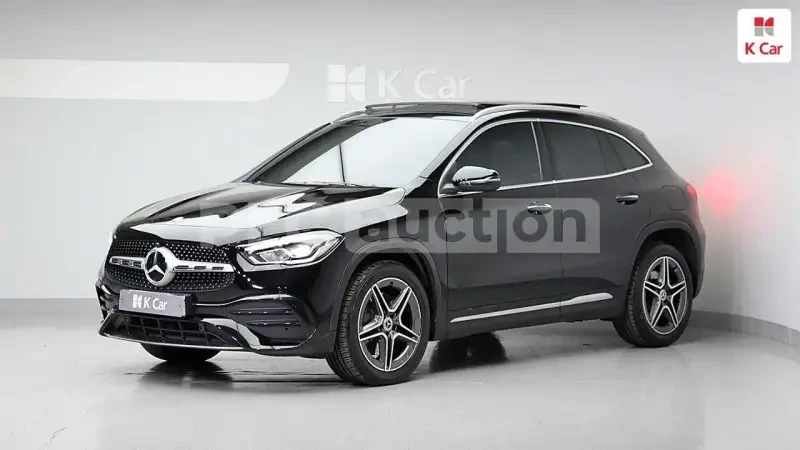 Mercedes-Benz GLA 250 4matic /DISTRONIC/PANO/DIGITAL/ВКЛЮЧЕН ТЕХНОТЕСТ, снимка 4 - Автомобили и джипове - 54211648