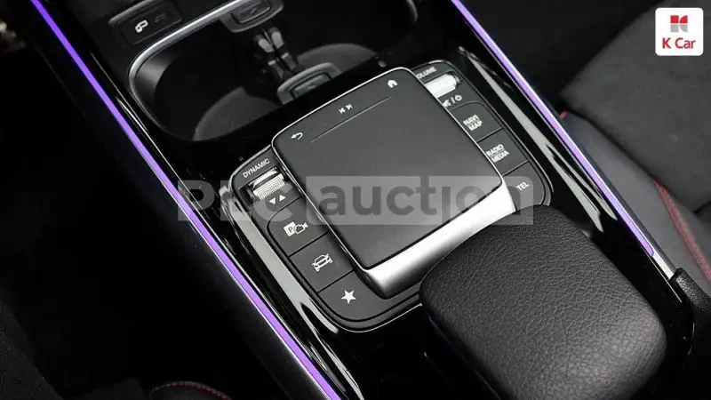 Mercedes-Benz GLA 250 4matic /DISTRONIC/PANO/DIGITAL/ВКЛЮЧЕН ТЕХНОТЕСТ, снимка 10 - Автомобили и джипове - 54211648