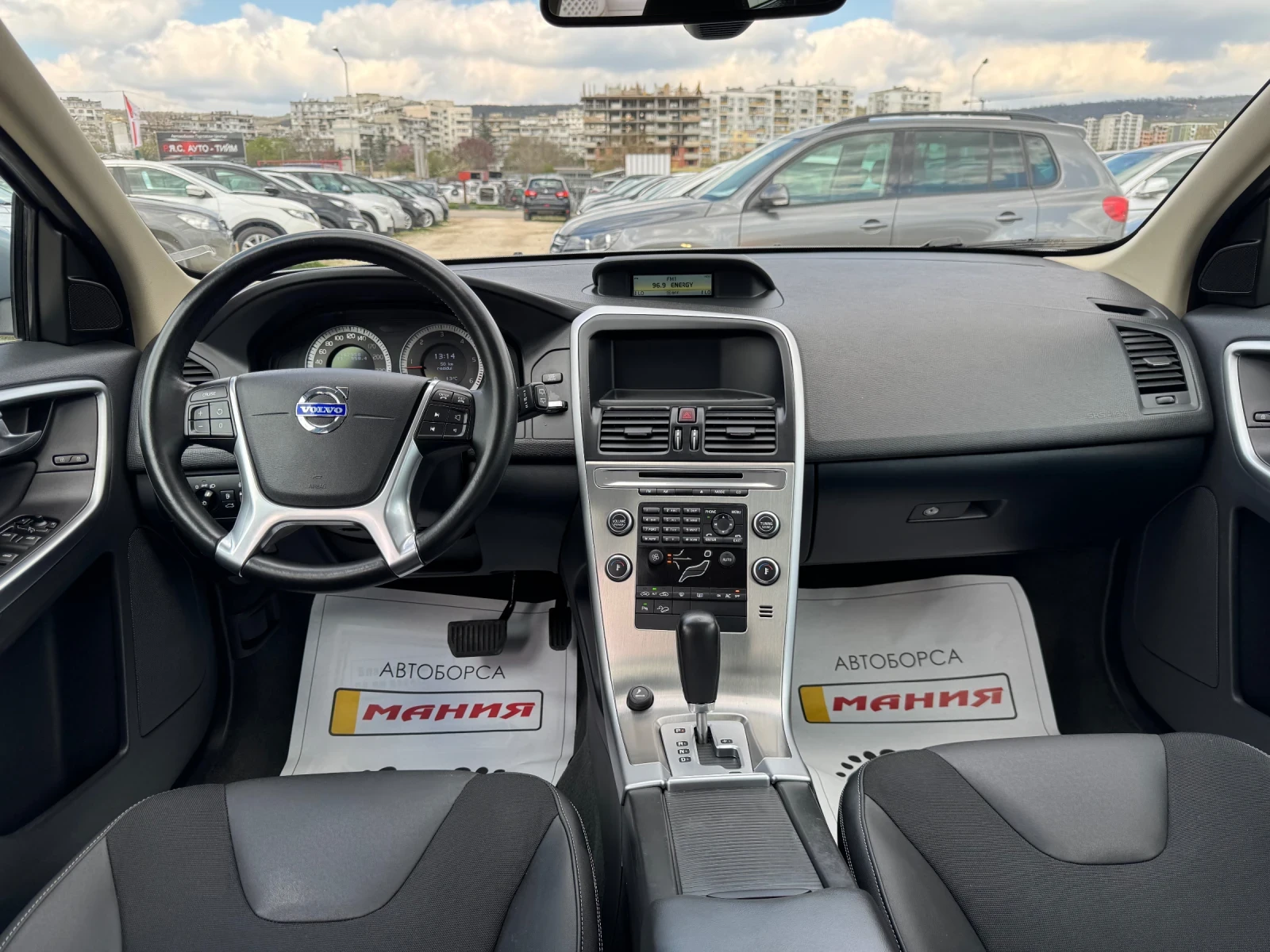 Volvo XC60 2.4d 4x4 - изображение 9