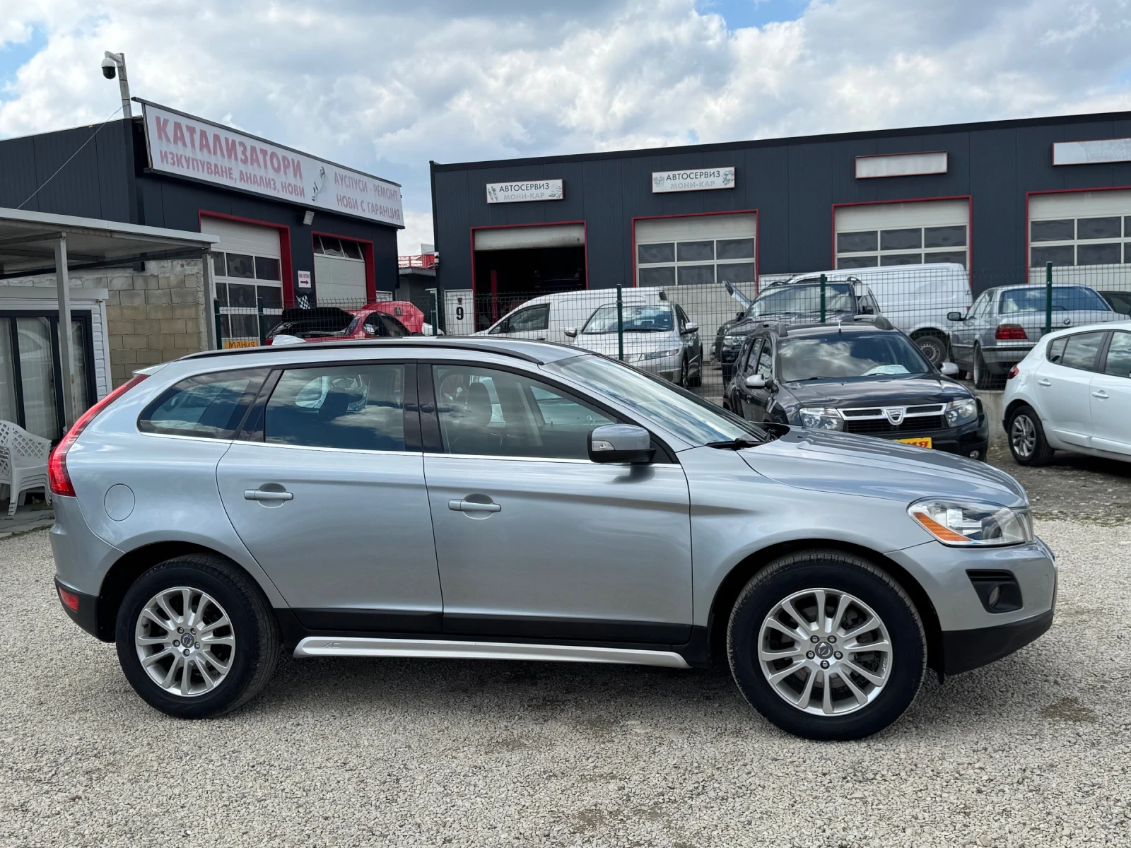 Volvo XC60 2.4d 4x4 - изображение 7