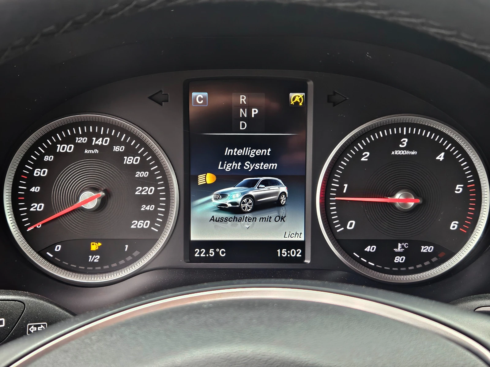 Mercedes-Benz GLC 250 AMG/9G-TRONIC/4MATIC/GERMANY/CAMERA/BURMESTER/LIZI - изображение 9