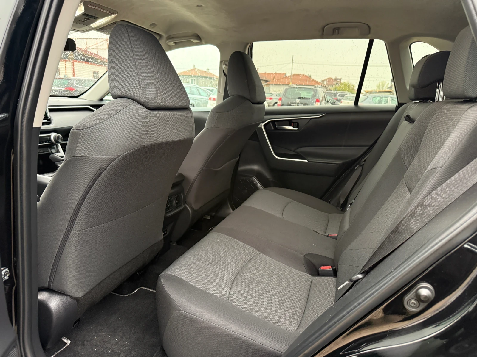 Toyota Rav4  - изображение 9