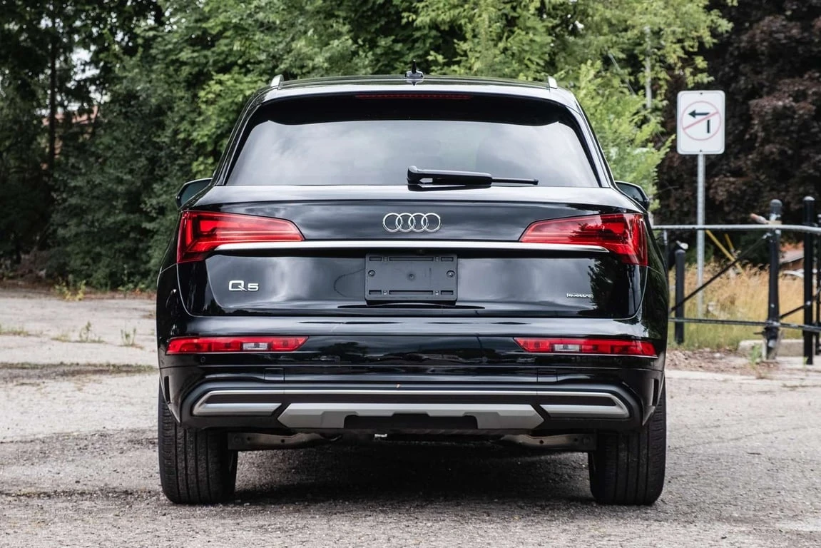 Audi Q5 * quattro Premium * CARFAX * ЦЕНА ДО БГ - изображение 3