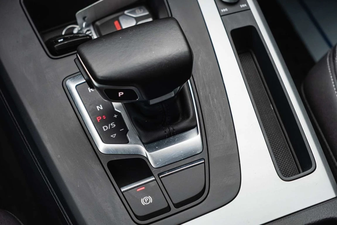 Audi Q5 * quattro Premium * CARFAX * ���� �� �� | Mobile.bg � ����������� 15