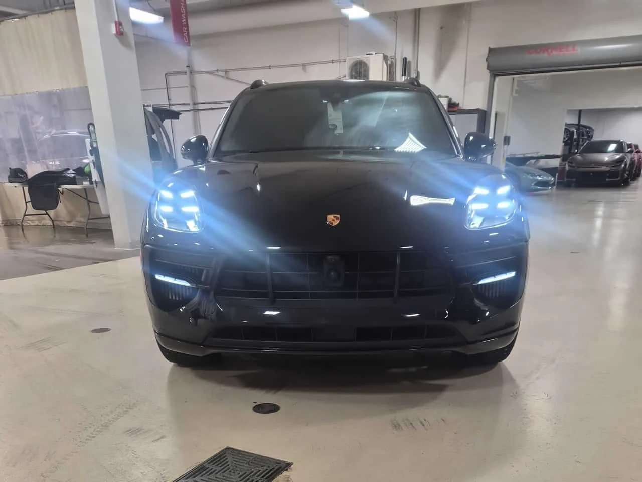 Porsche Macan * GTS * ДИСТРОНИК * ОБДУХВАНЕ * ПАНОРАМА * 360, снимка 2 - Автомобили и джипове - 54141136