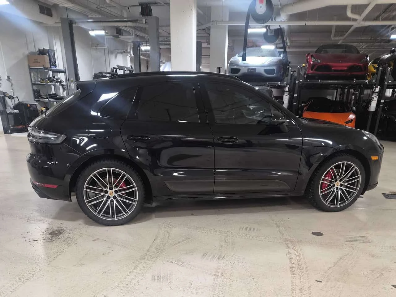 Porsche Macan * GTS * ДИСТРОНИК * ОБДУХВАНЕ * ПАНОРАМА * 360, снимка 4 - Автомобили и джипове - 54141136