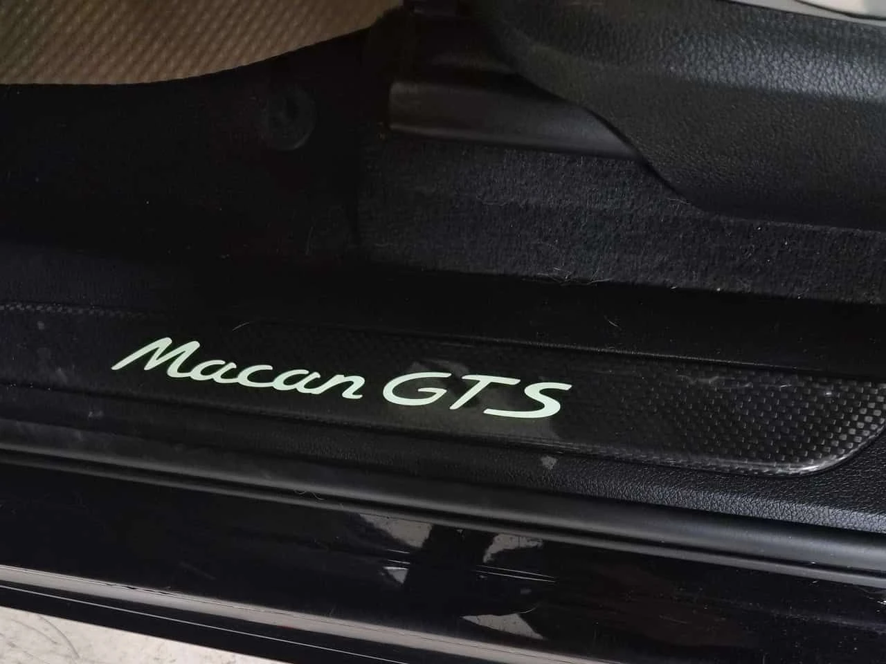 Porsche Macan * GTS * ДИСТРОНИК * ОБДУХВАНЕ * ПАНОРАМА * 360, снимка 12 - Автомобили и джипове - 54141136