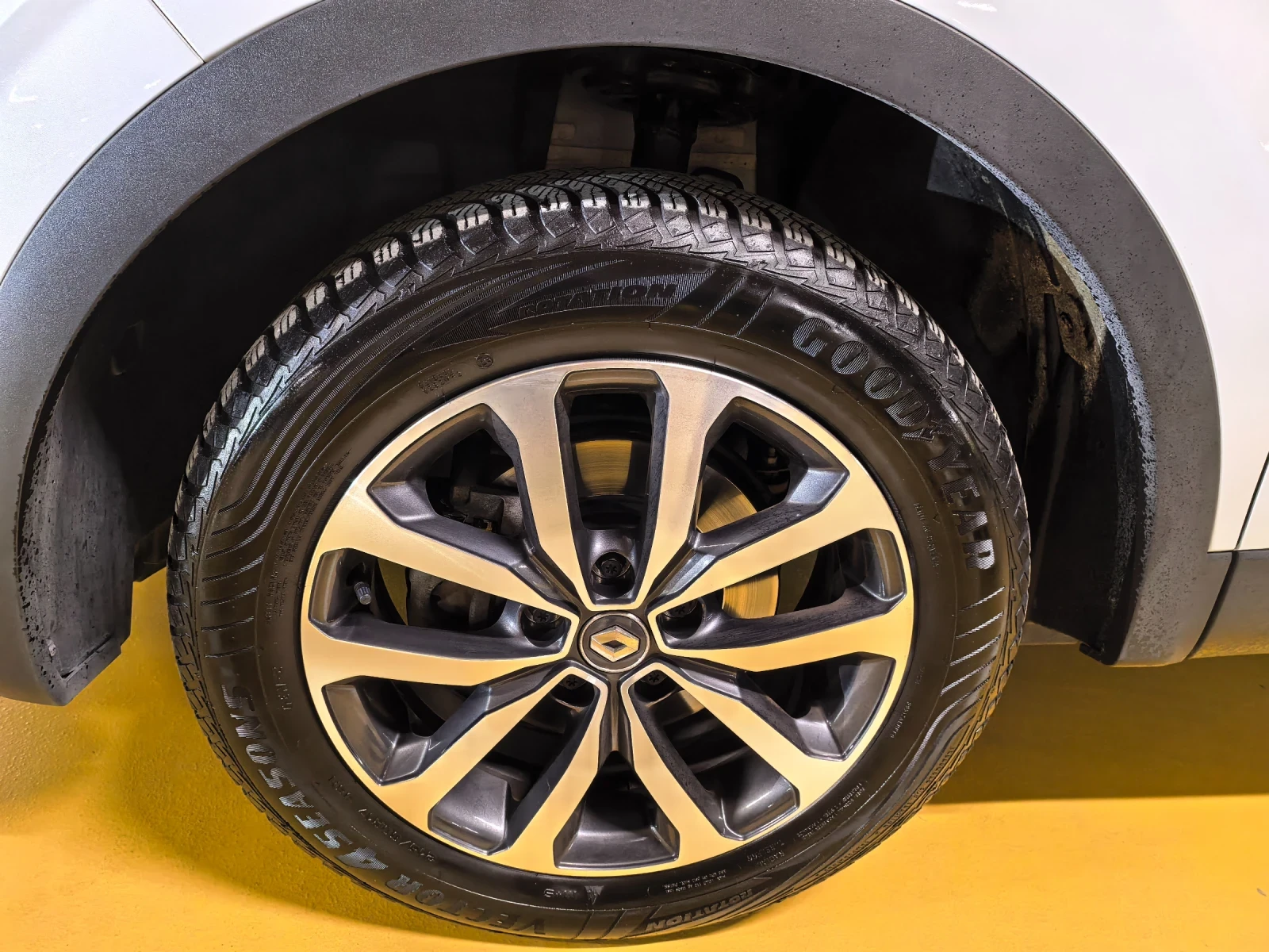 Renault Kadjar 1.3 TCe 140 �.�. Avtomat ���� ���� | Mobile.bg � ����������� 10