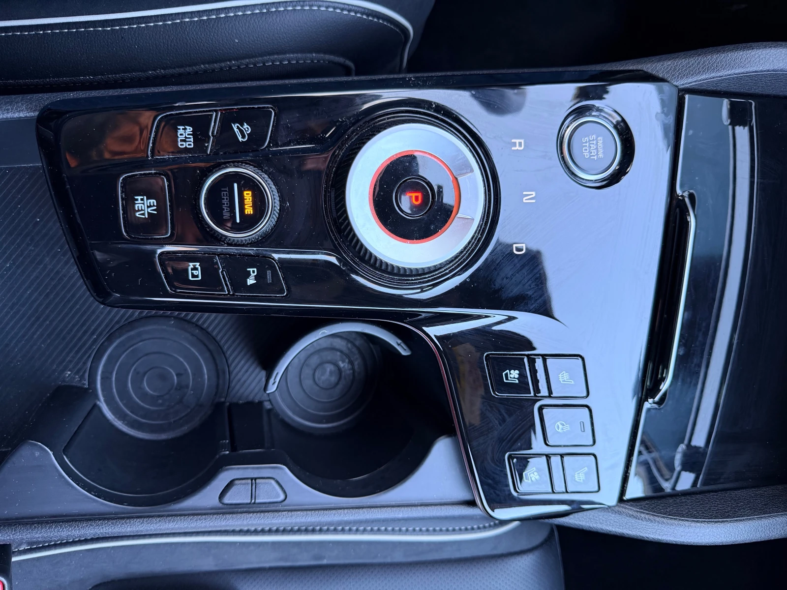 Kia Sportage GT Line, снимка 3 - Автомобили и джипове - 54247880