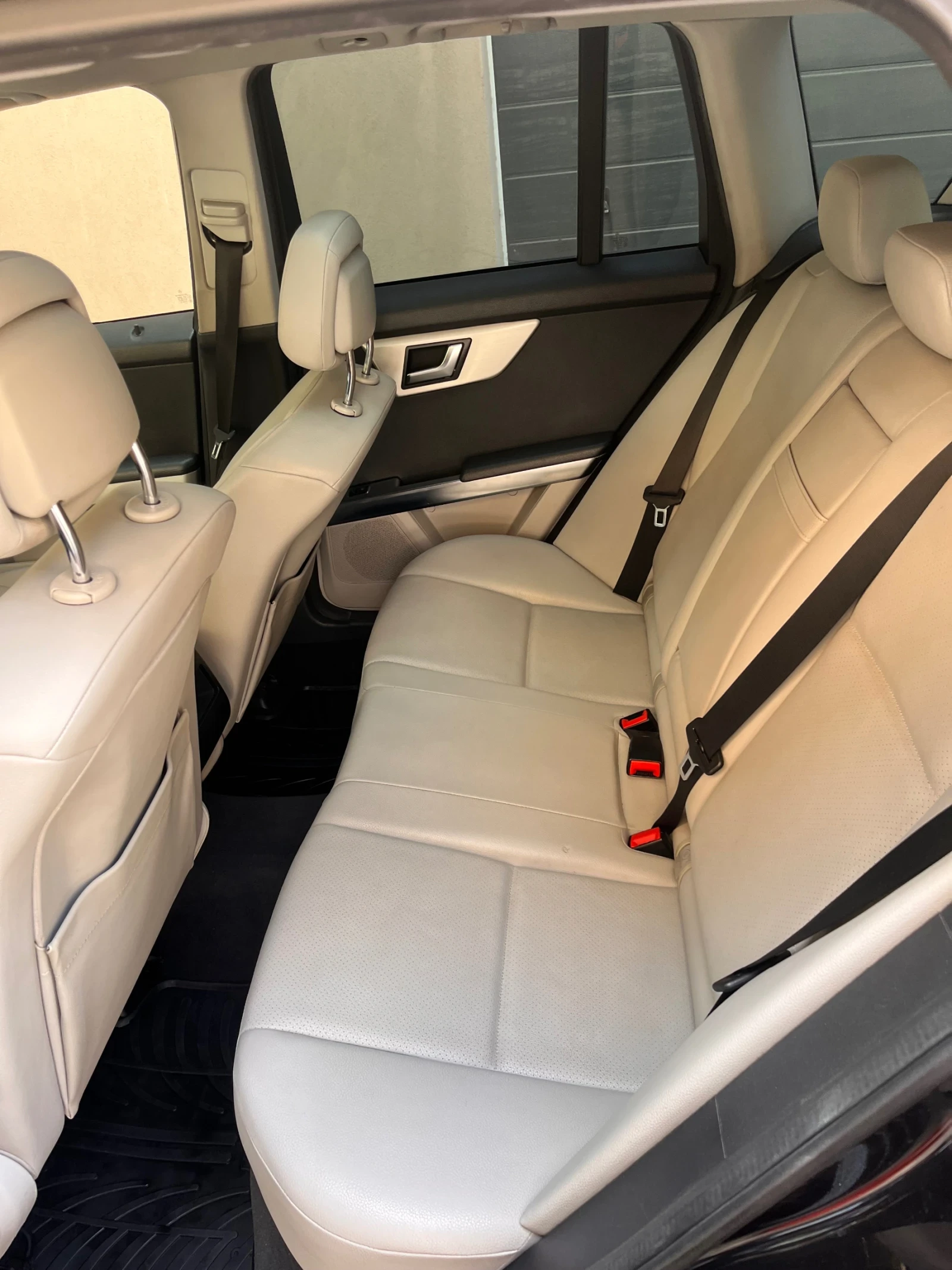 Mercedes-Benz GLK 220, снимка 7 - Автомобили и джипове - 55269776