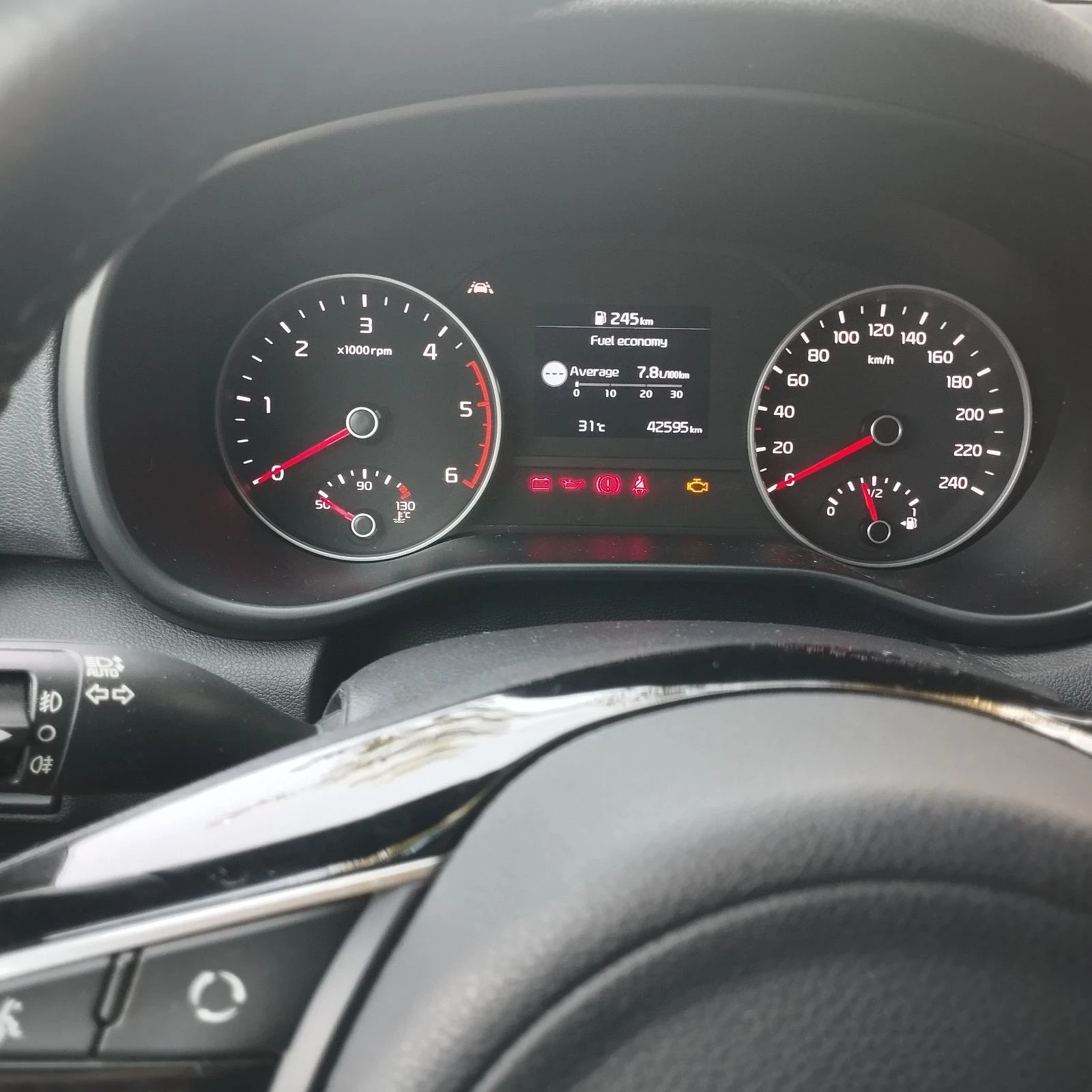 Kia Sportage, снимка 8 - Автомобили и джипове - 55616739