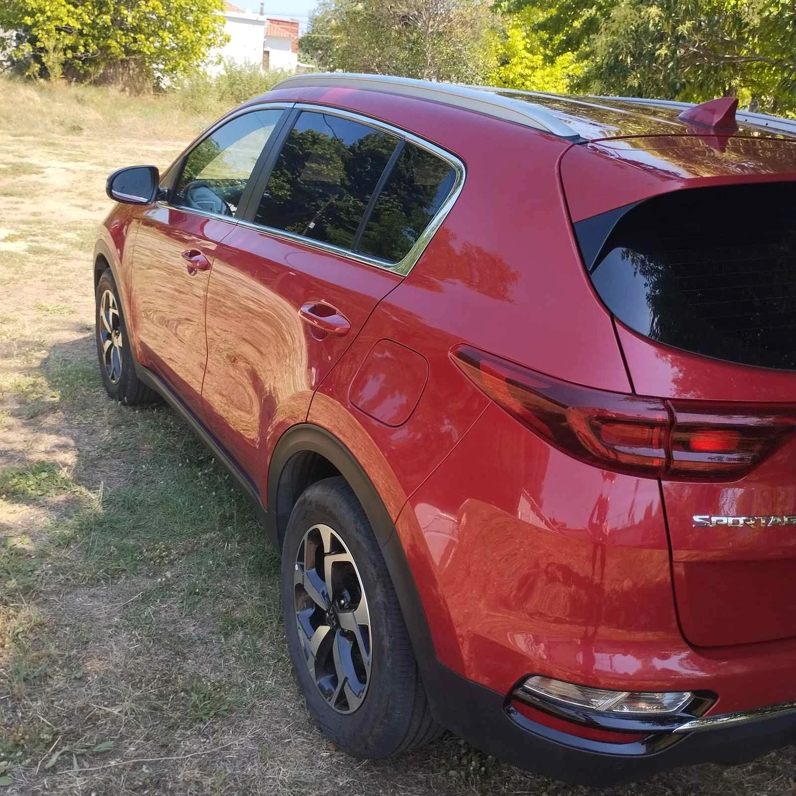 Kia Sportage, снимка 5 - Автомобили и джипове - 55616739