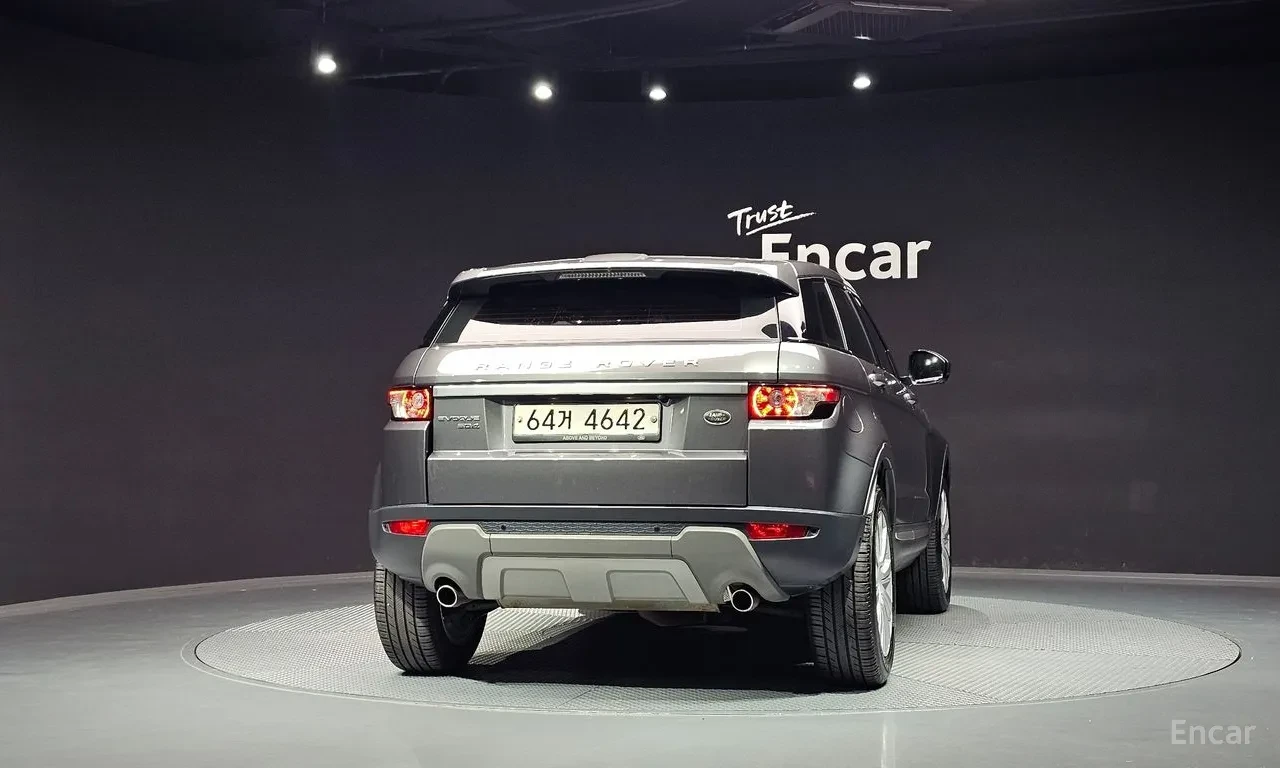 Land Rover Range Rover Evoque 2.2 SD4 Prestige, снимка 4 - Автомобили и джипове - 56390212