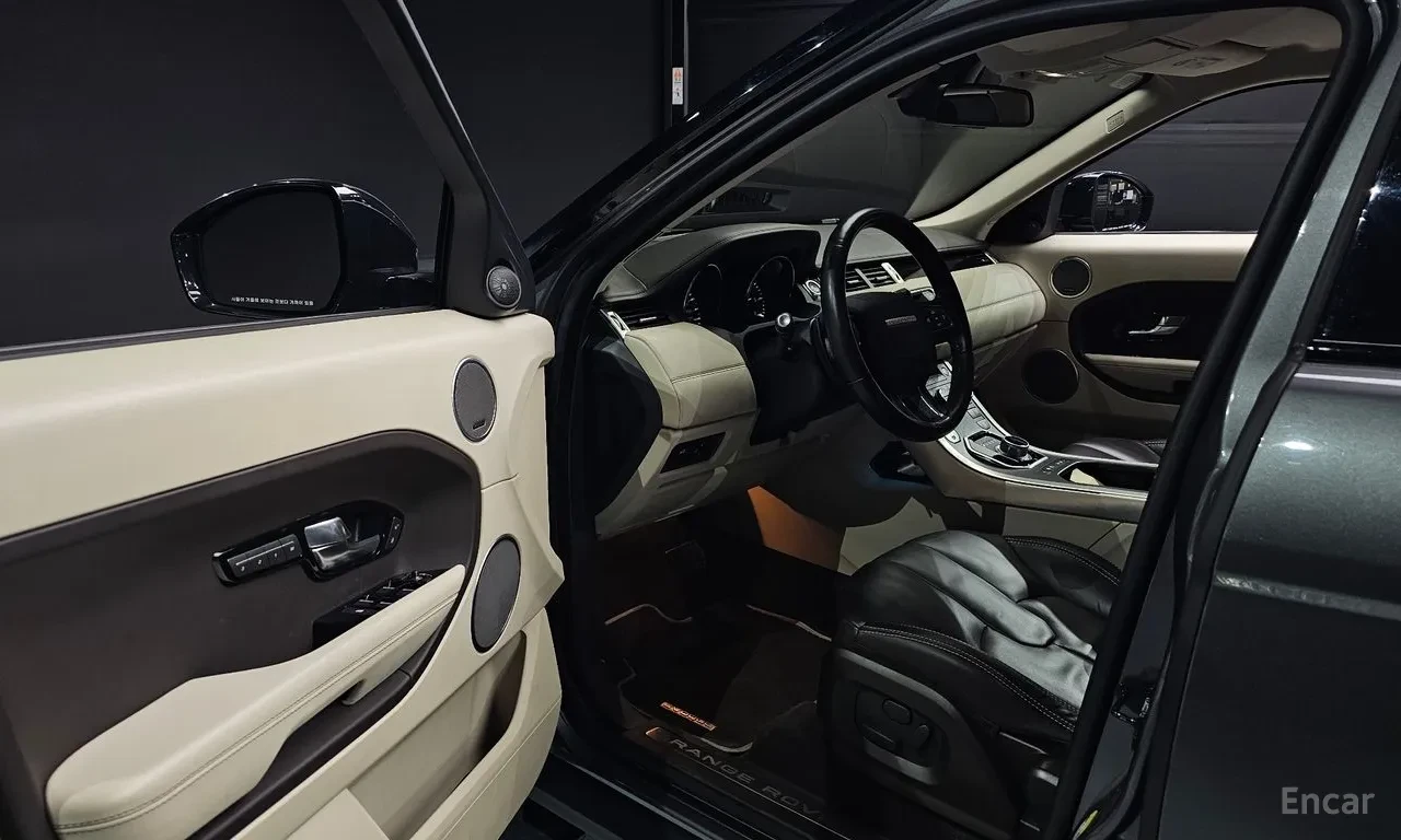 Land Rover Range Rover Evoque 2.2 SD4 Prestige, снимка 10 - Автомобили и джипове - 56390212