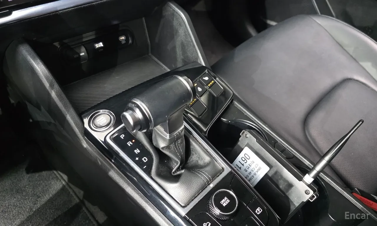 Kia Sportage TRENDY* CAMERA* ПОДГРЕВ* , снимка 14 - Автомобили и джипове - 56496621