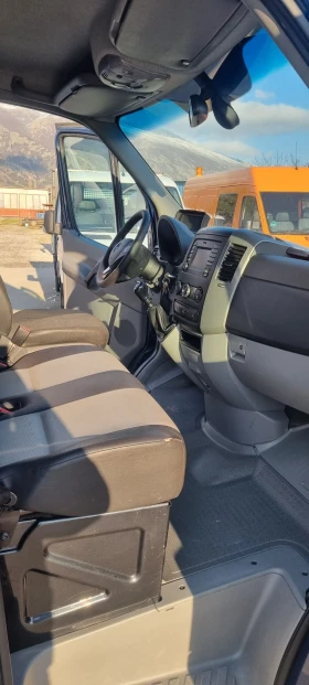 Mercedes-Benz Sprinter 319 Оригинален вид Евро6С, снимка 7