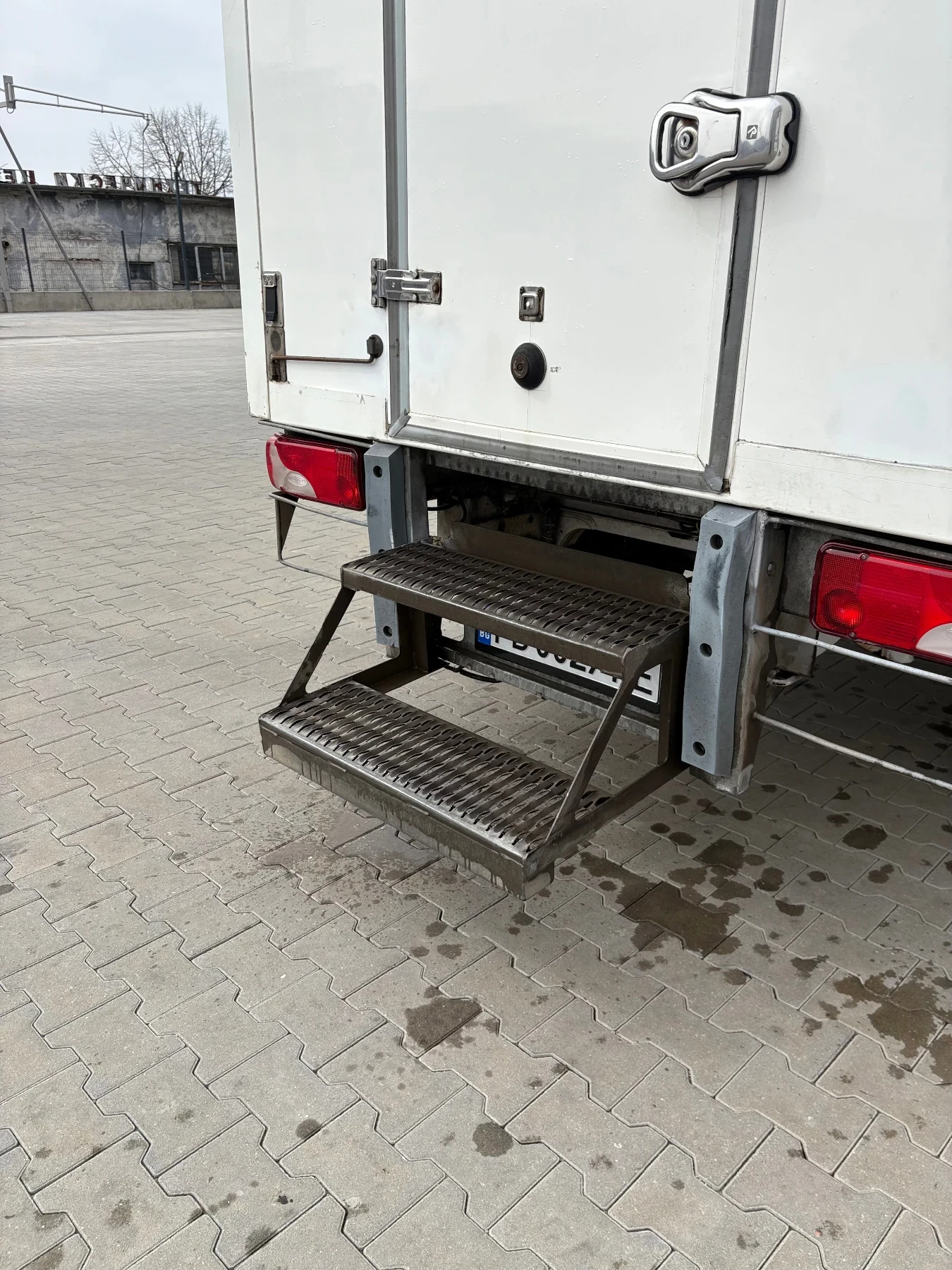 Mercedes-Benz Sprinter 314 CDI OM651 Автоматик Хладилен - изображение 8