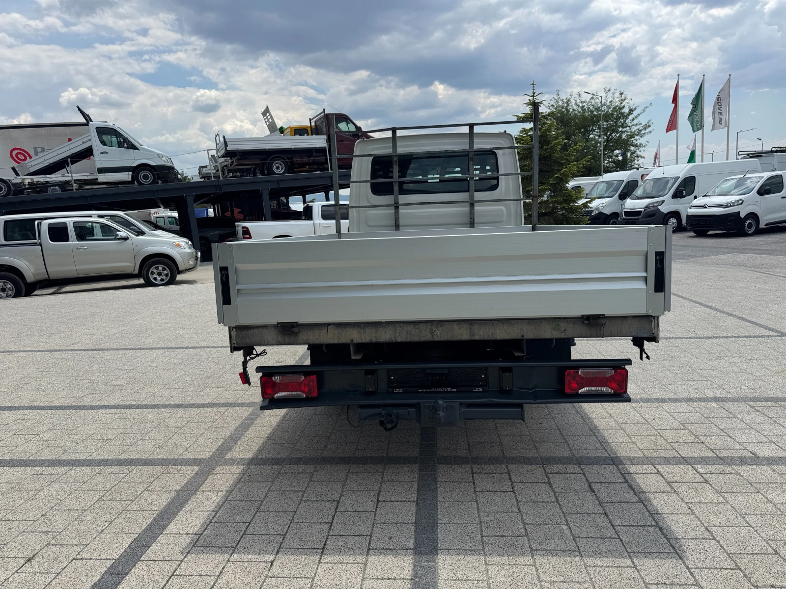 Iveco Daily 40C15 3.0HPI до 3.5т. 3.33м. Клима 7-местен  - изображение 5