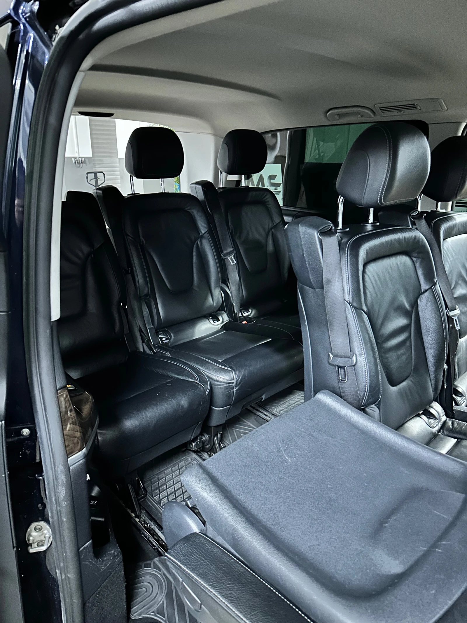 Mercedes-Benz V 250 4matic* EXTRA-LONG - изображение 8