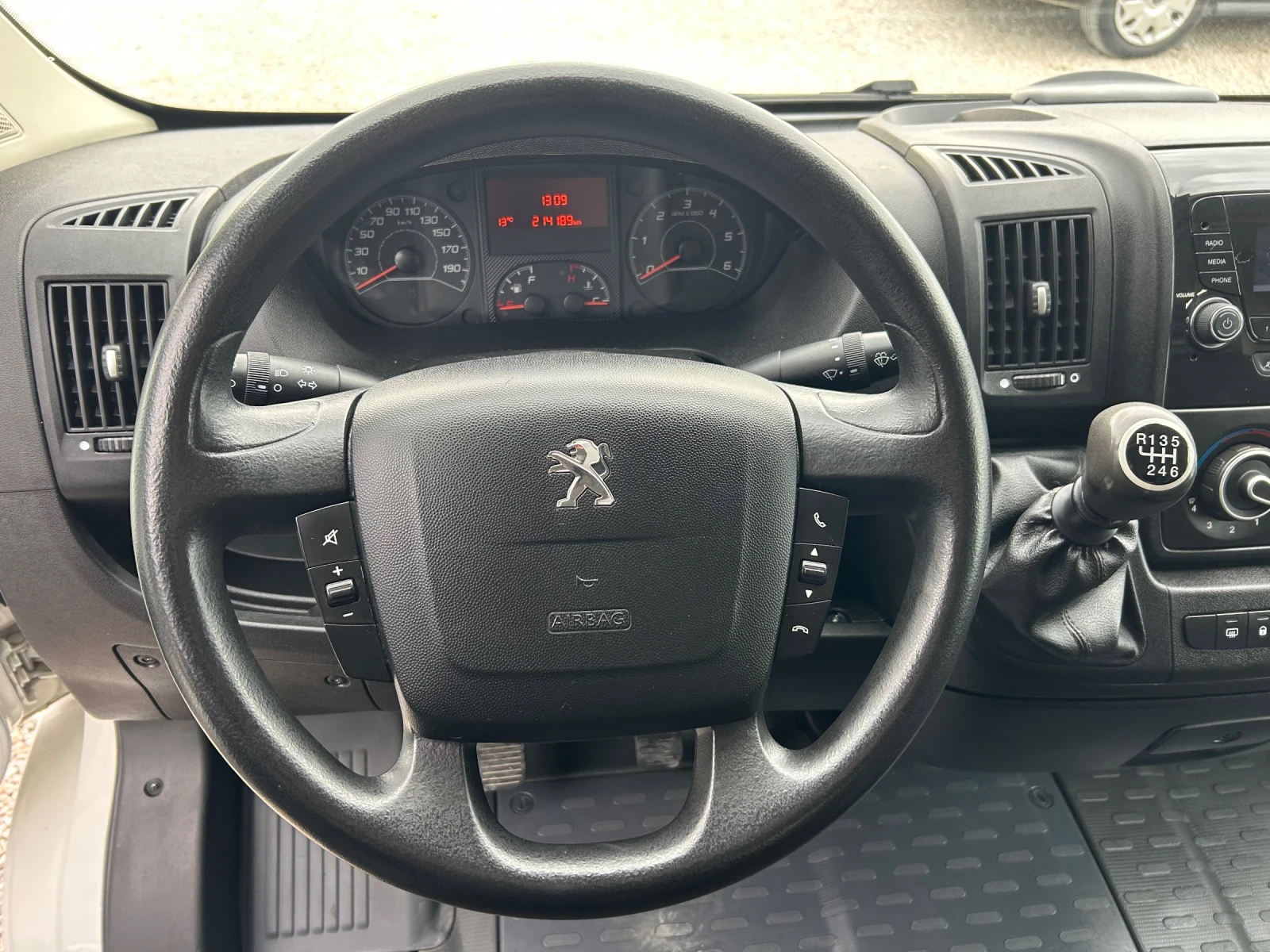 Peugeot Boxer * 2.2d* 130к.с* Italy* , снимка 10 - Бусове и автобуси - 53906212