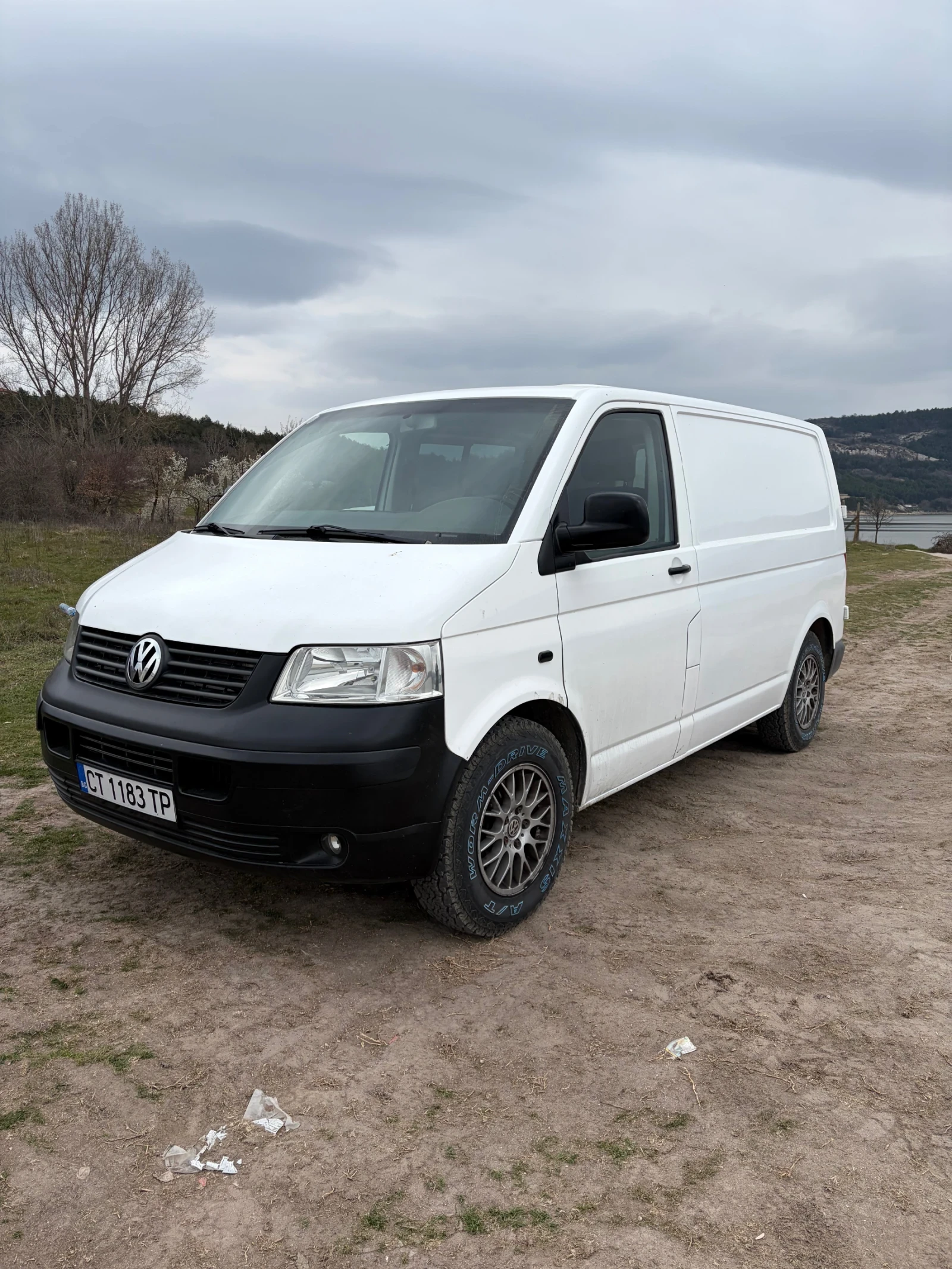 VW T5, снимка 3 - Бусове и автобуси - 53924917