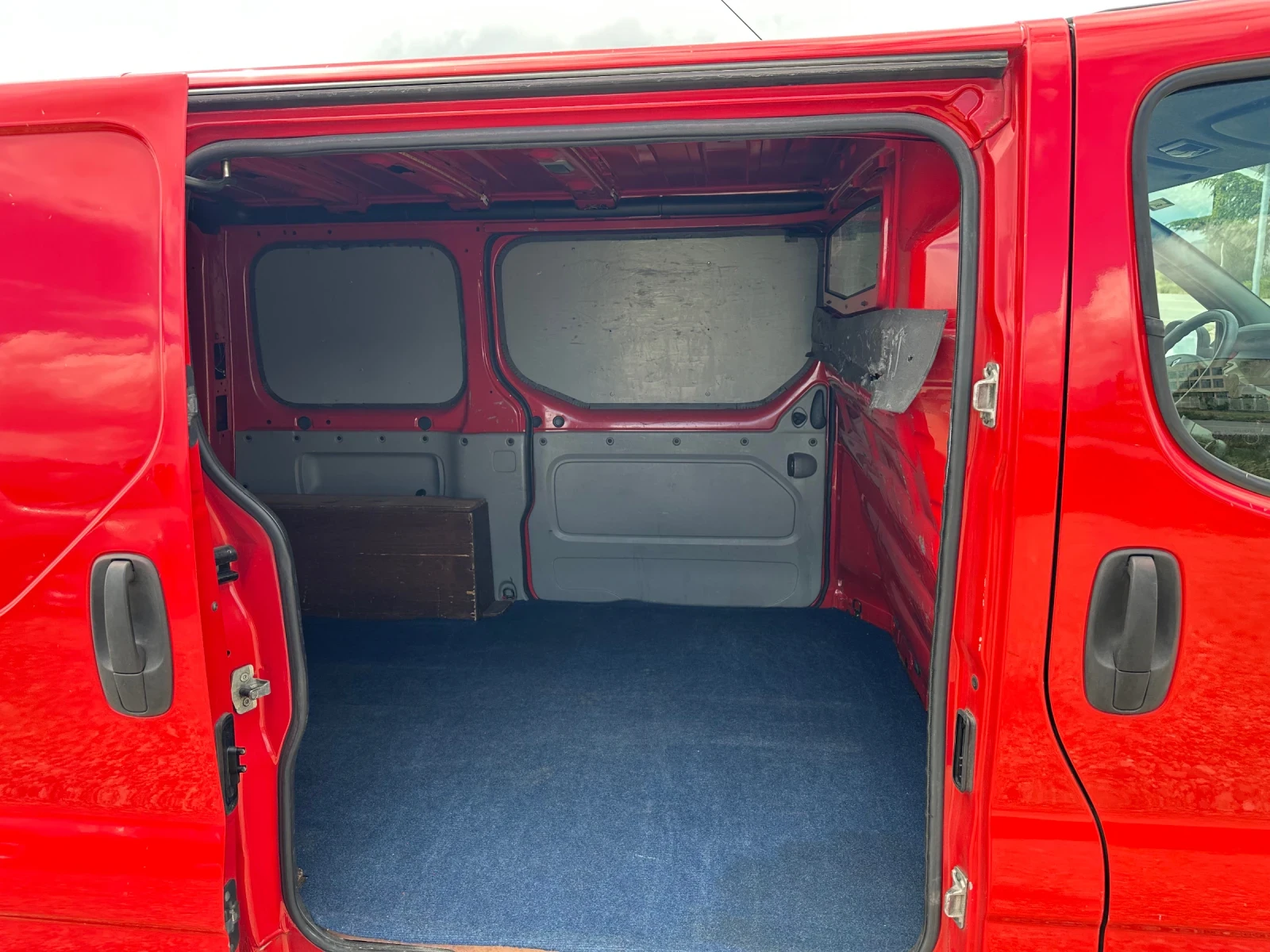 Renault Trafic 1.9DCI, снимка 14 - Бусове и автобуси - 54299912